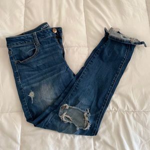 Ripped American Eagle jeans never worn